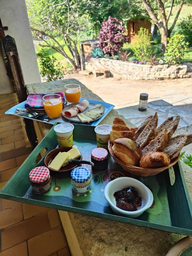 Domaine Bellavigne Gites Et Spa Forcalquier Eksteriør billede
