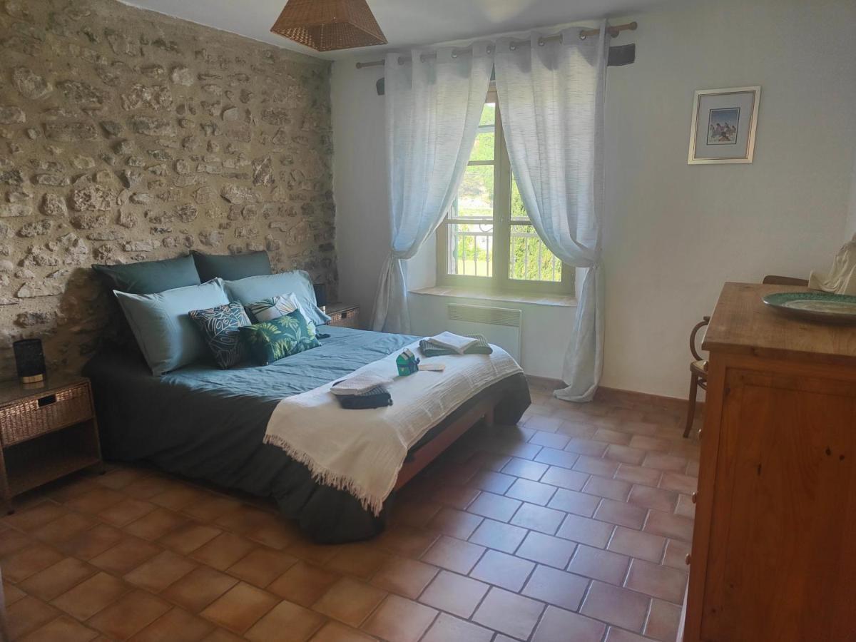 Domaine Bellavigne Gites Et Spa Forcalquier Eksteriør billede